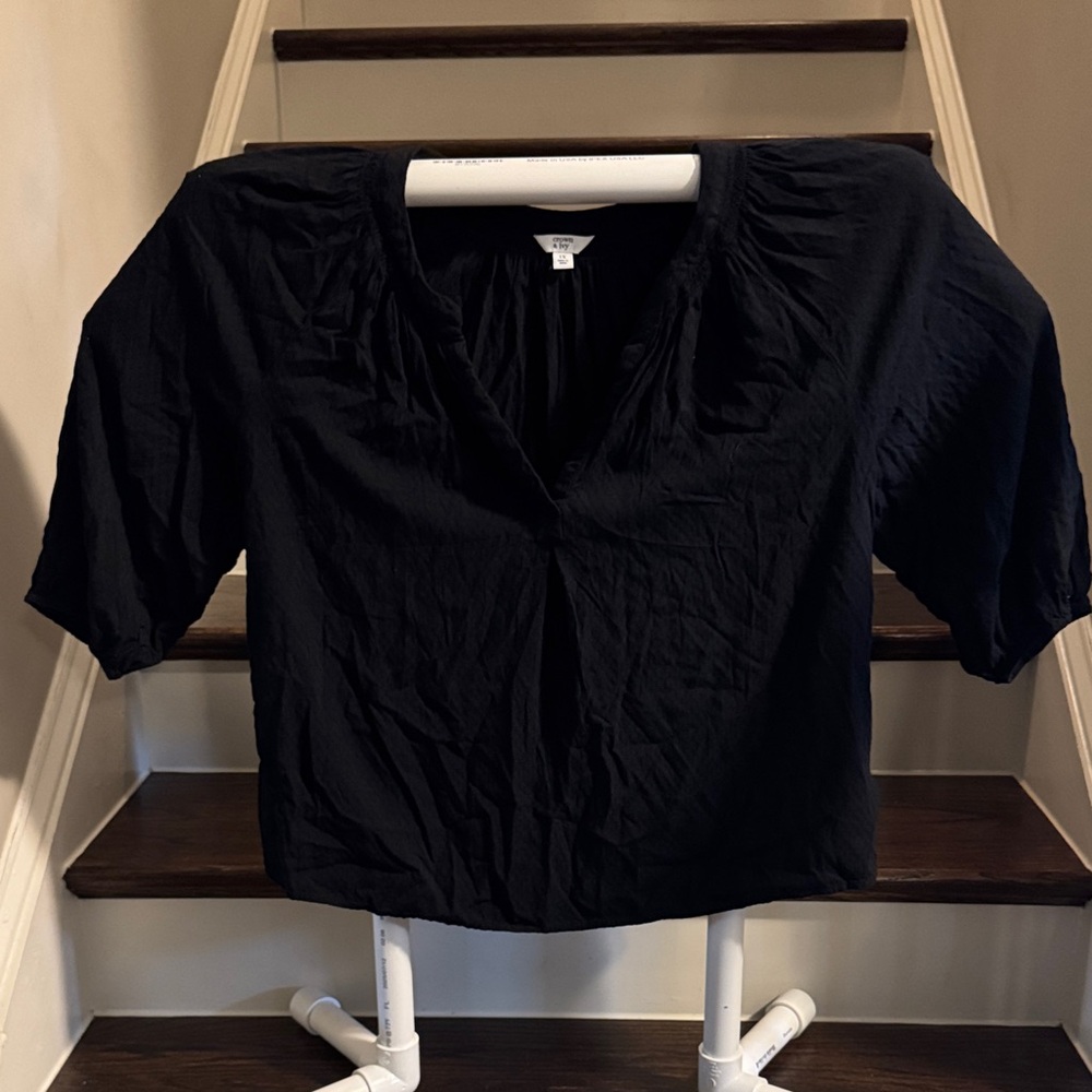 Crown & Ivy Black Blouse